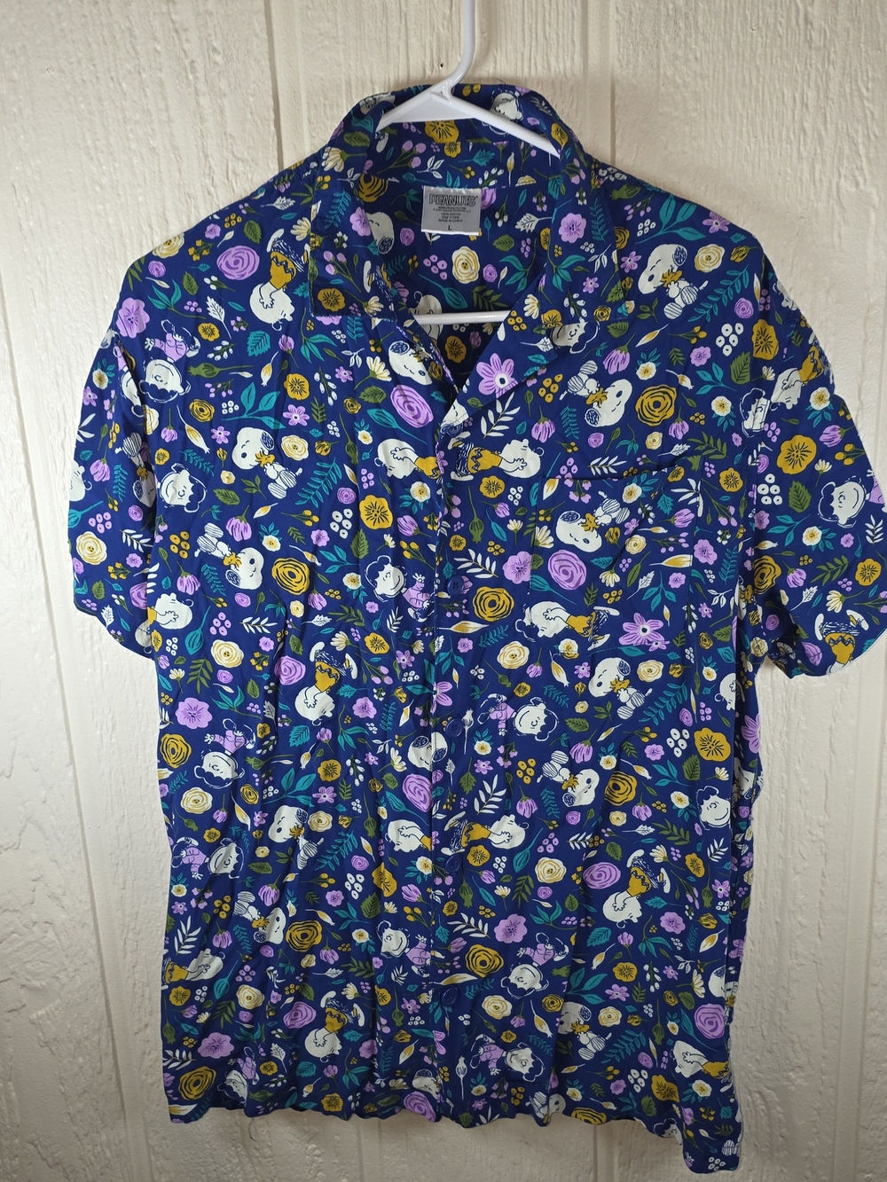 Men's Peanuts Navy Short-Sleeve Floral & Character Button-Down Shirt, Size Large